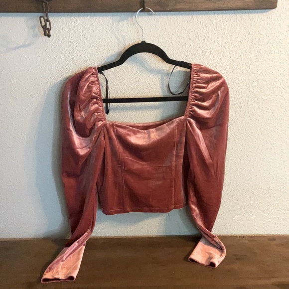 Velvet top - Picture 2 of 2